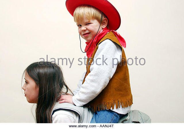 4 Year Old Boy Dressing As Girl - Show Your Elegance In 2017