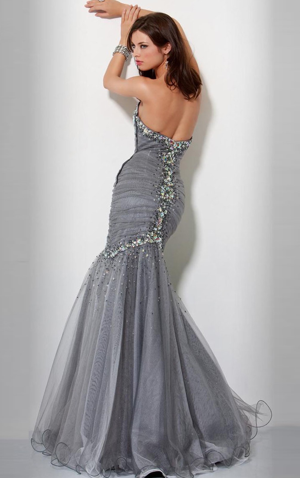 Backless Mermaid Formal Dress : Elegant And Beautiful