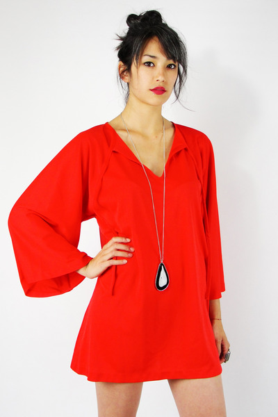 Bell Sleeve Red Dress : Clothing Brand Reviews