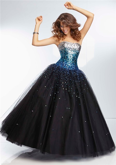 Black And Blue Formal Dress : Make Your Evening Special
