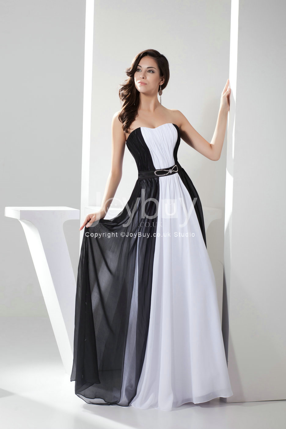 Black And White Full Length Dress And 10 Great Ideas