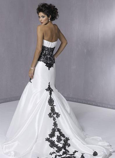 Black And White Lace Gown : New Fashion Collection