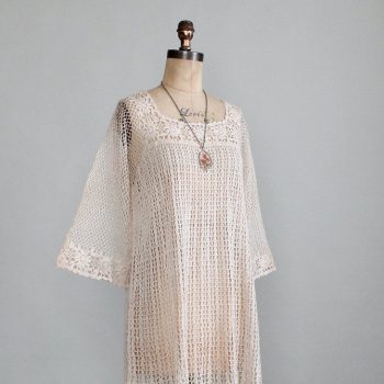 crochet-bell-sleeve-dress-and-spring-style_1.jpg