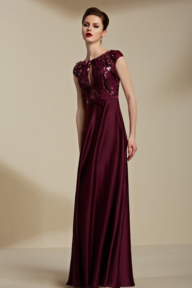 Floor Length Maroon Dress & Perfect Choices