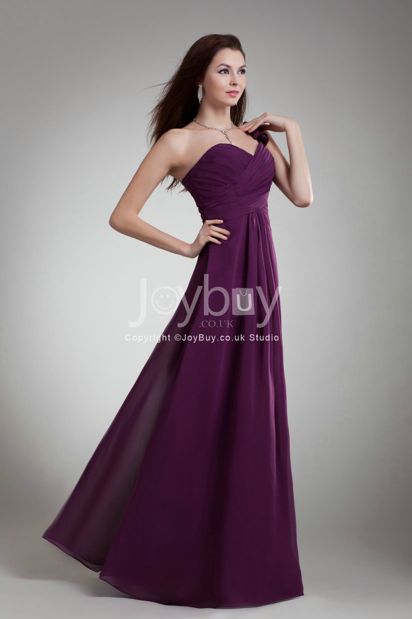 Floor Length Maroon Dress & Perfect Choices