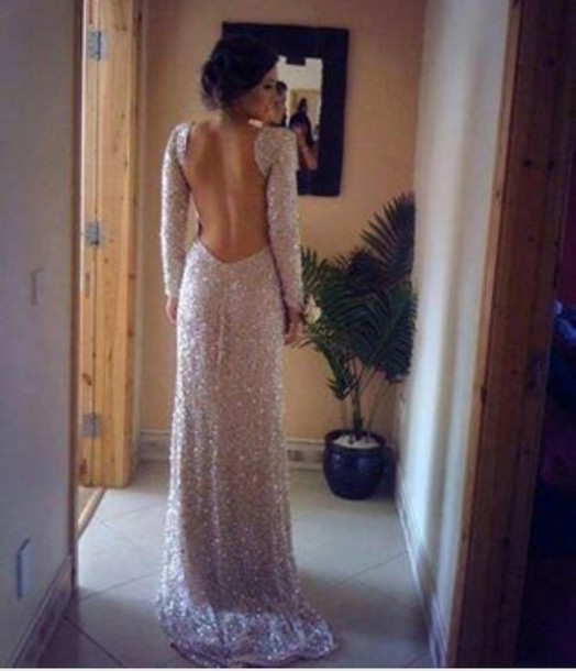 Long Backless Maxi Dresses : Elegant And Beautiful