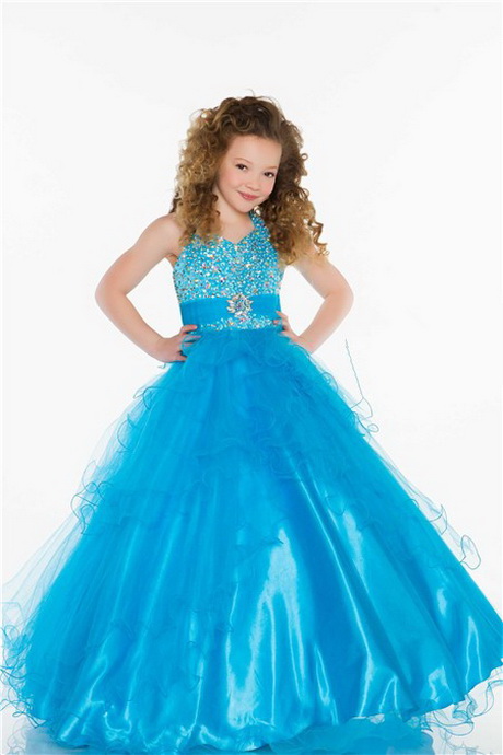 Long Dresses For Small Girls & Always In Fashion For All Occasions