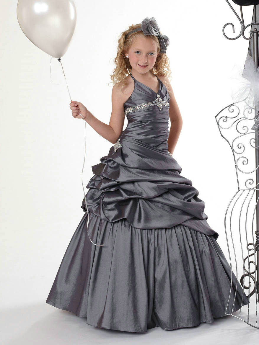 Long Dresses For Small Girls & Always In Fashion For All Occasions