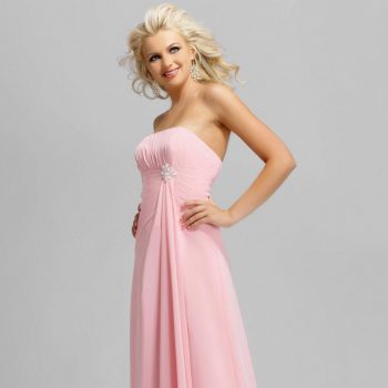 pink-and-red-bridesmaid-dresses-how-to-pick_1.jpg