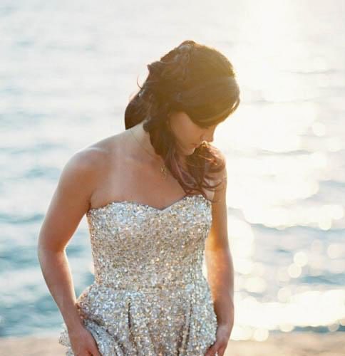 sparkly-floor-length-dresses-and-make-you-look_1.jpg