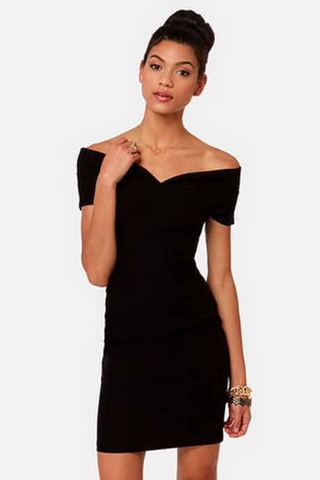 Tight Black Off The Shoulder Dress - Oscar Fashion Review