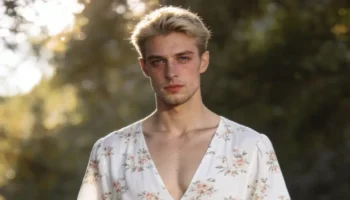 crossdressing-boy-floral-print-relaxed-genuine